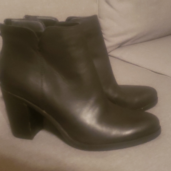 Shoes - New without tags leather BP boots